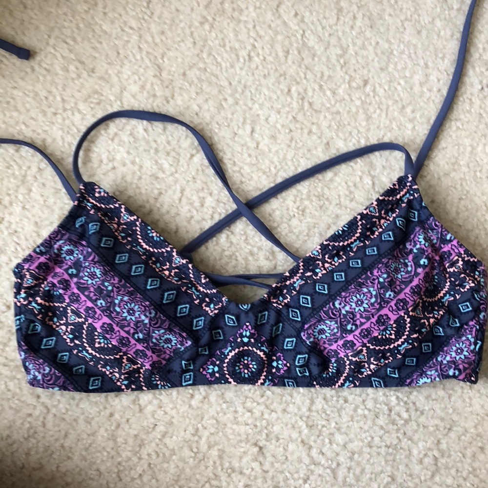 Never used Bikini top SZ M